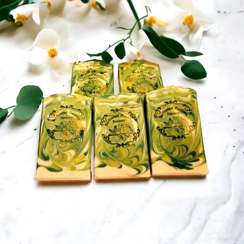 Eucalyptus & Sandalwood