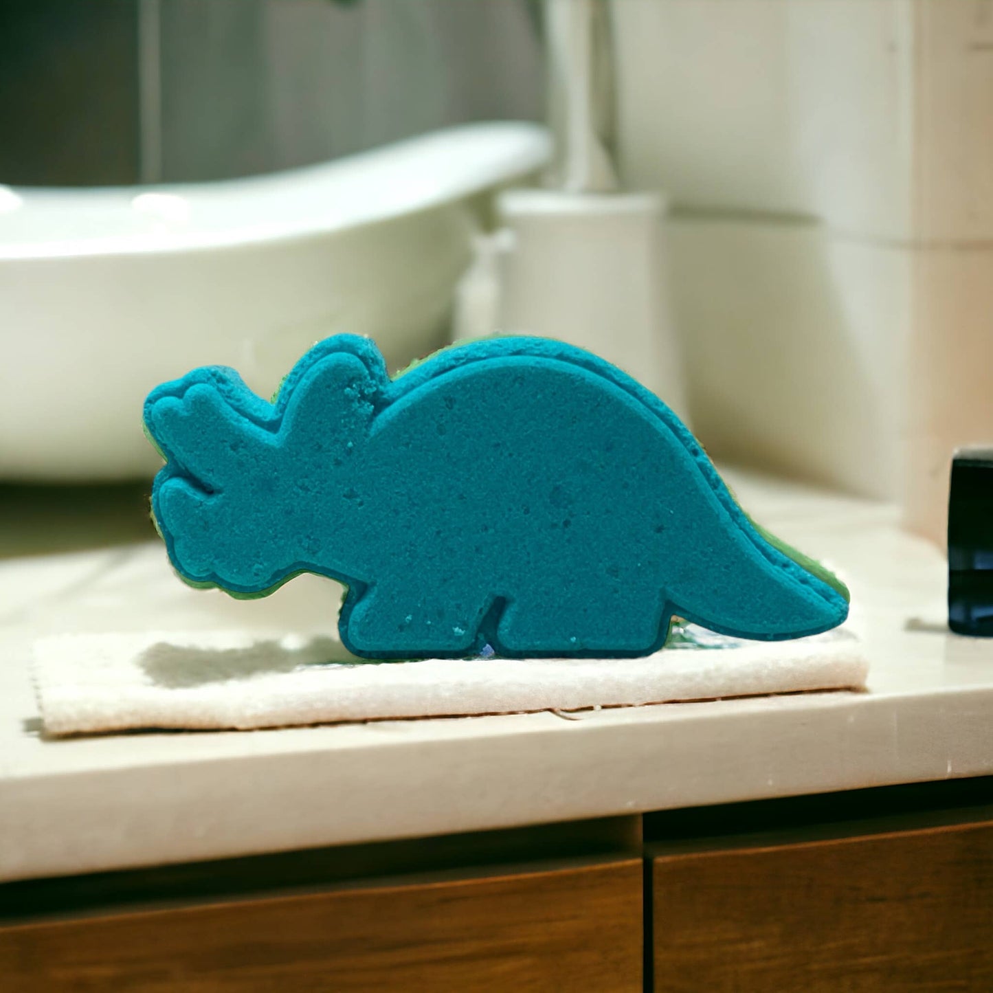 4 oz Dino Triceratops Bath Bomb - Teal